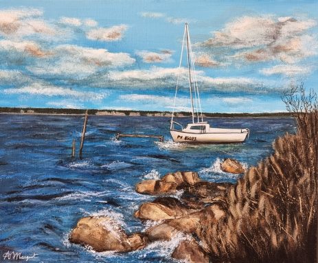 Paysage à l’acrylique avec un bateau, des nuages et des vagues frappant les rochers